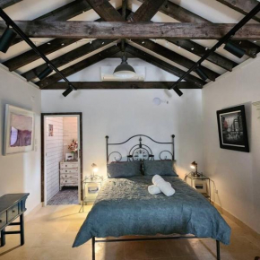 Artistic Private Studio, Parramatta, Sydney